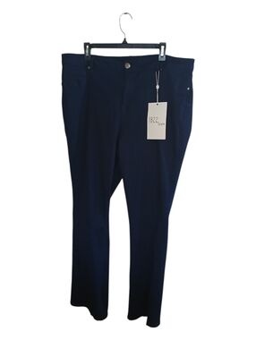 1822 Denim Women's Dark Navy Straight Leg Jeans